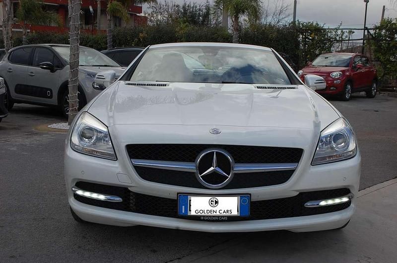 Usata Mercedes SLK200 184 CV (135 kW) 2011 Bianco Cabrio