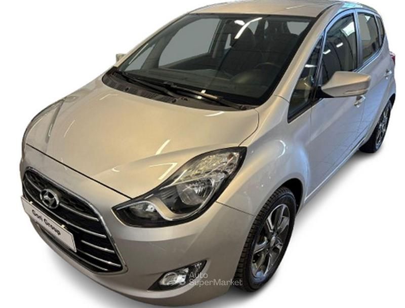 Argento Usata 2015 Hyundai ix20 Due volumi | 8900 € (Molto cara) - Immagine 1/4