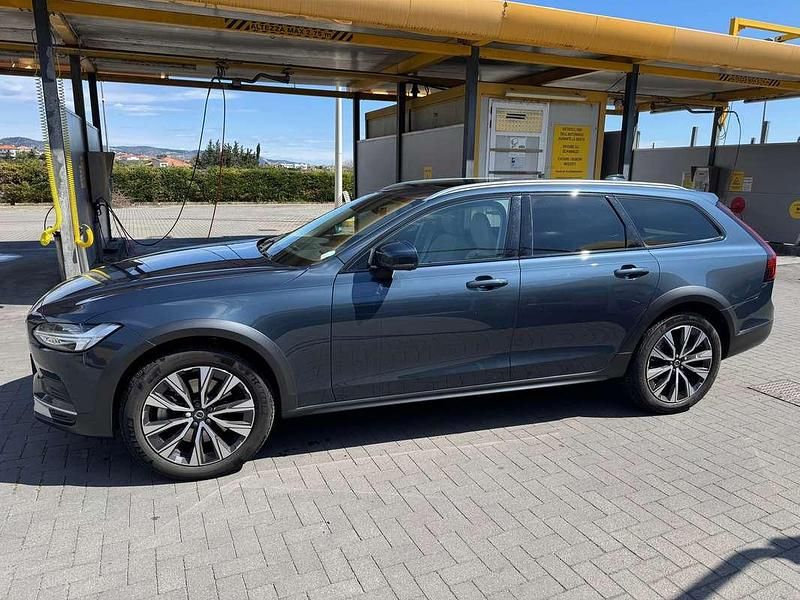 Usata Volvo V90 CC Plus 197 CV (144 kW) 2022 Station wagon