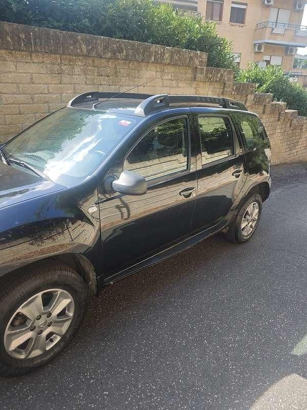 Usata Dacia Duster 109 CV (80 kW) 2016 Nero SUV