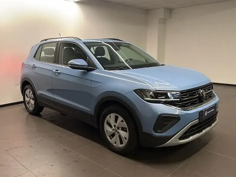 Usata VW T-Cross Life 116 CV (85 kW) 2024 Blu SUV