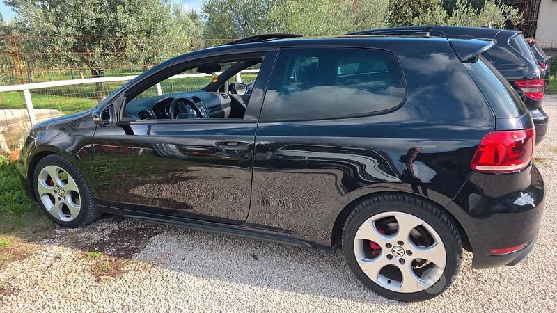 Usata VW Golf VI GTI 210 CV (154 kW) 2011 Utilitaria