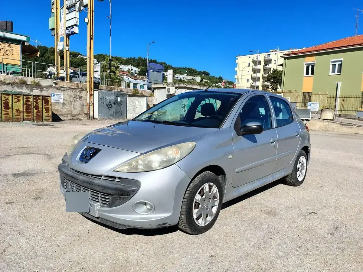 Usata Peugeot 206 60 CV (44 kW) 2009 Grigio Berlina