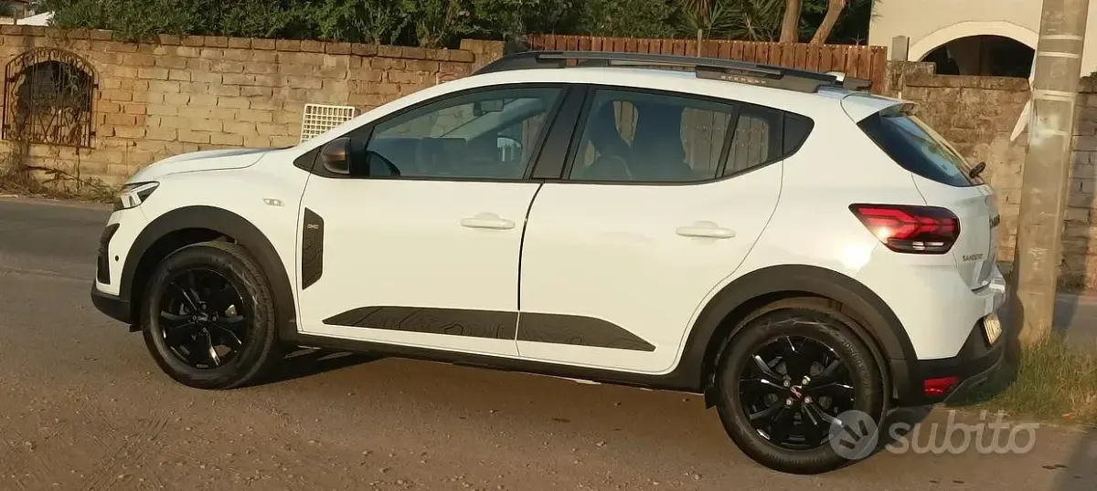 Usata Dacia Sandero Extreme 101 CV (74 kW) 2024 Berlina