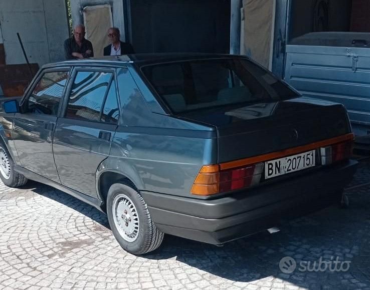 Usata Alfa Romeo 75 95 CV (69 kW) 1986 Berlina