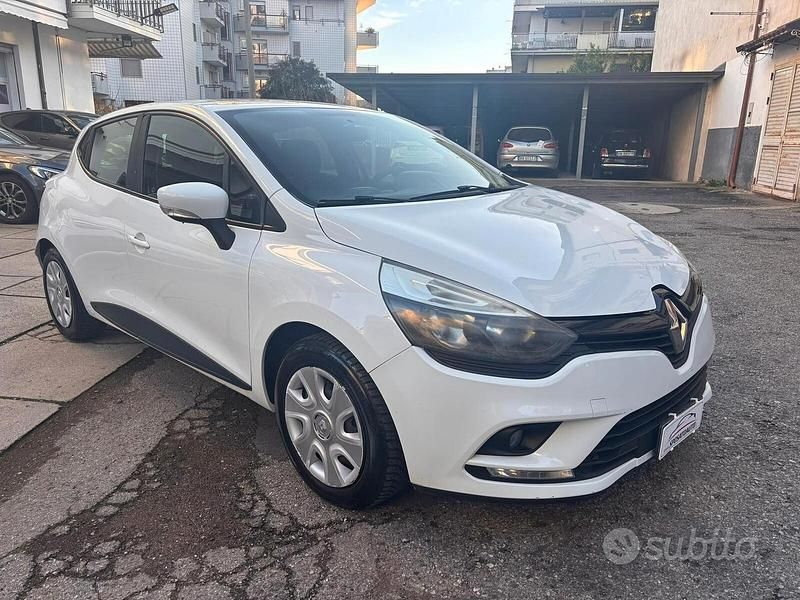 Usata Renault Clio IV 75 CV (55 kW) 2017 Bianco Berlina