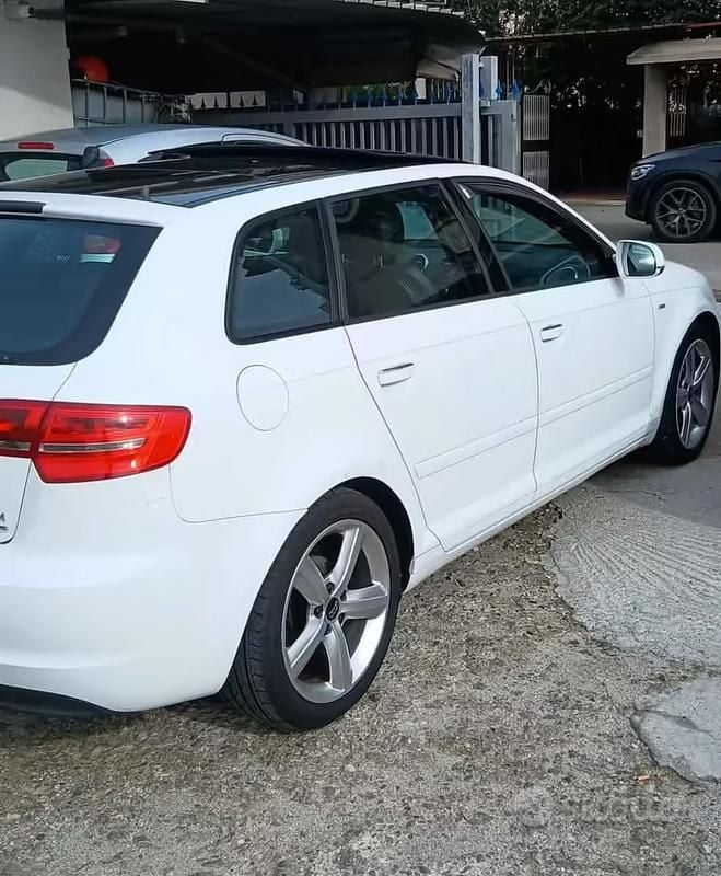 Usata Audi A3 S-Line 170 CV (125 kW) 2011 Bianco Utilitaria