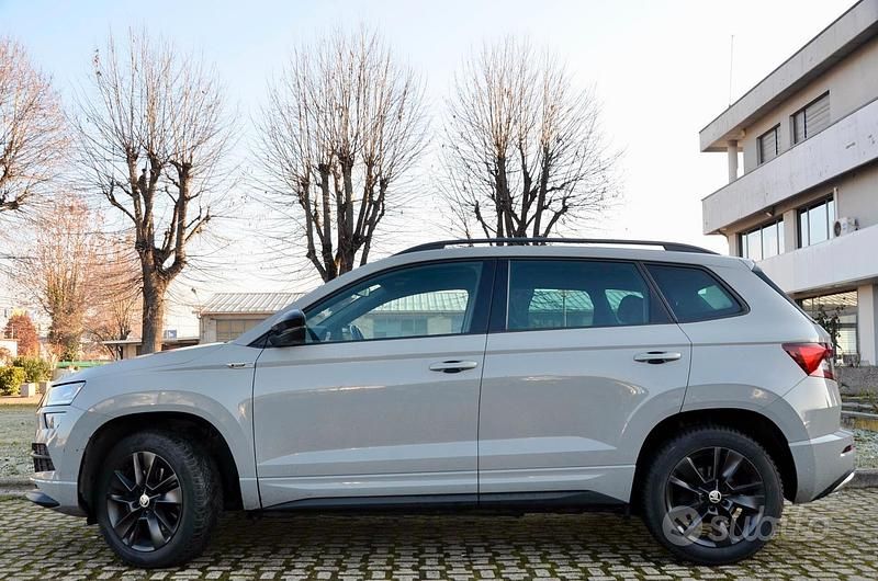 Usata Skoda Karoq SportLine 150 CV (110 kW) 2019 Grigio SUV