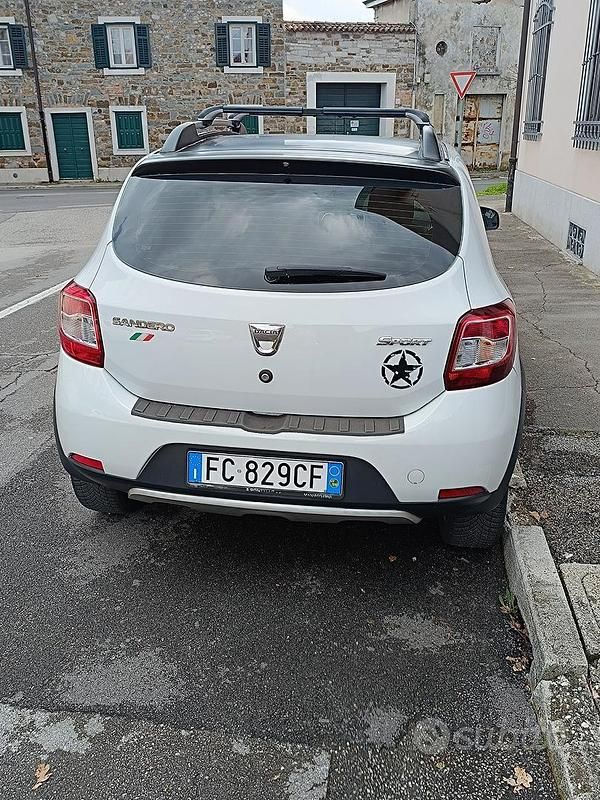 Usata Dacia Sandero Stepway 2016 Bianco SUV