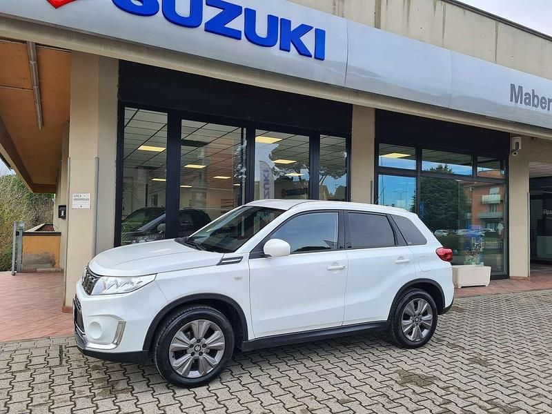 Usata Suzuki Vitara Cool 111 CV (81 kW) 2019 Bianco SUV