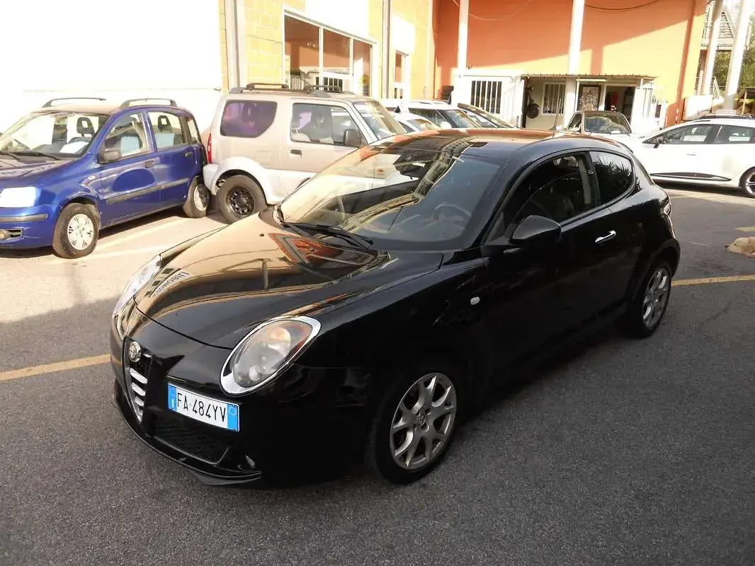 Gebraucht Alfa Romeo MiTo Distinctive 84 PS (61 kW) 2015 Schwarz Kleinwagen