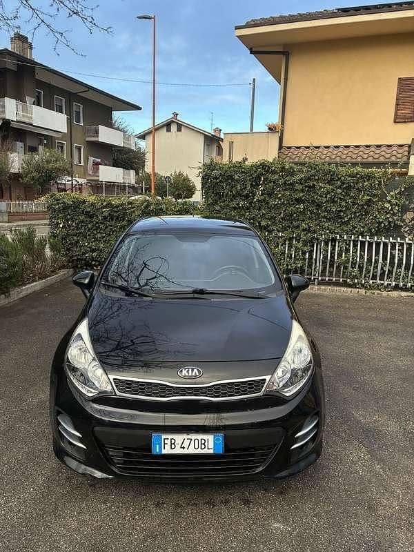 Usata Kia Rio 75 CV (55 kW) 2016 Utilitaria