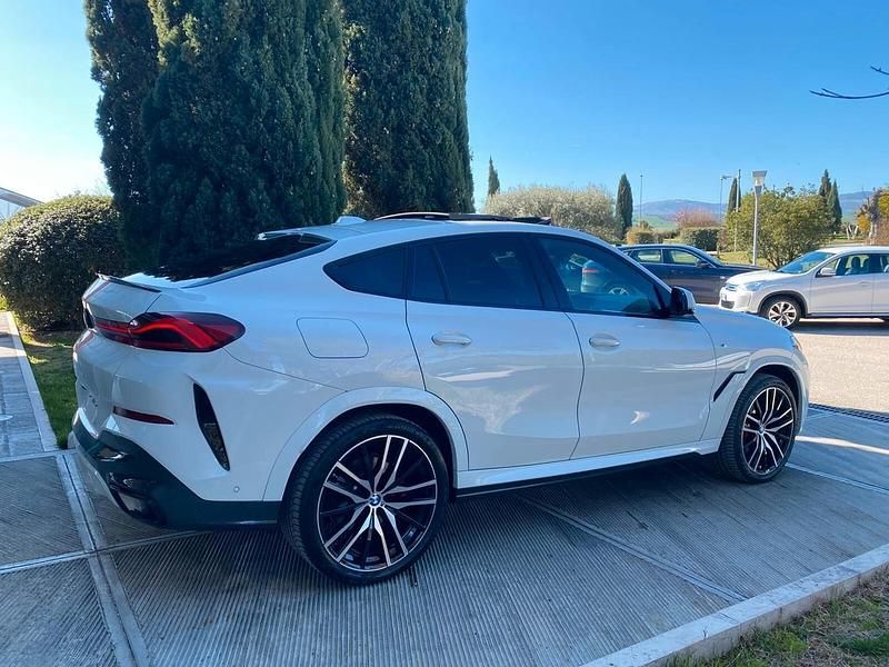 Usata BMW X6 M Sport 286 CV (210 kW) 2025 Bianco SUV