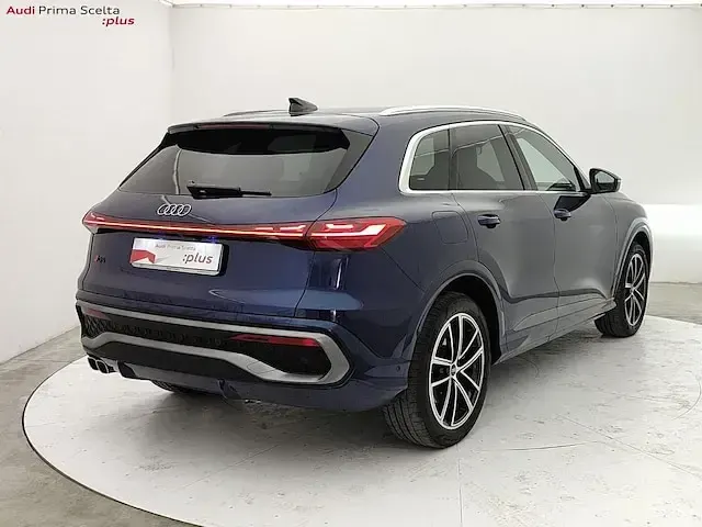 Usata Audi Q5 S-Line 204 CV (150 kW) 2025 Blu navarra metallizzato SUV