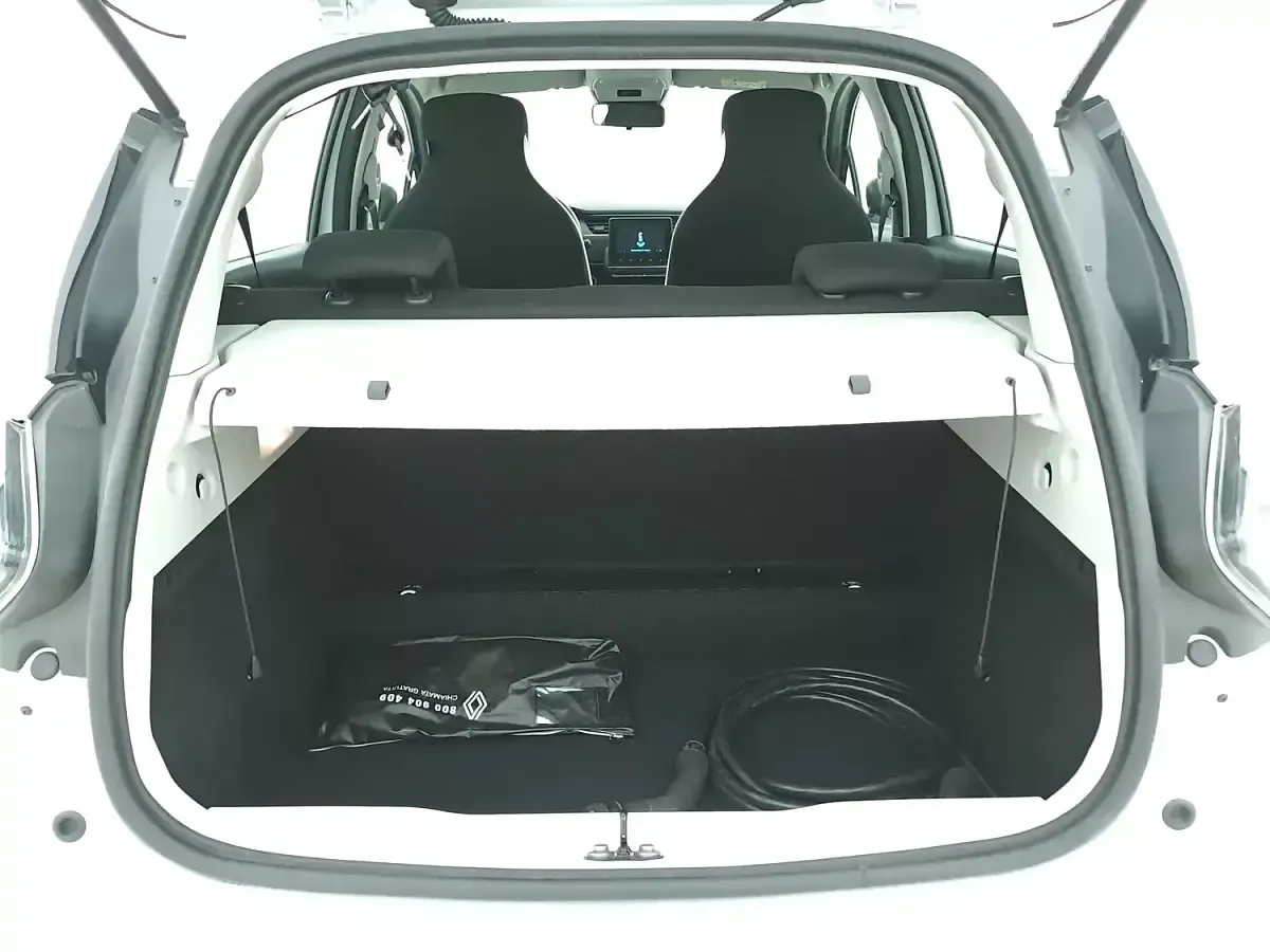 Usata Renault Zoe Life 50 kW (69 CV) 2022 Biancobianco Utilitaria