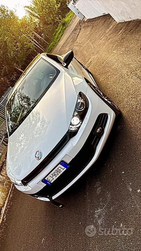 Usata 2011 VW Scirocco Coupé | 8700 € (Ottimo prezzo) - Immagine 1/4