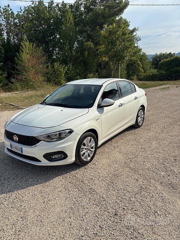 Usata Fiat Tipo 84 CV (61 kW) 2016 Bianco Berlina