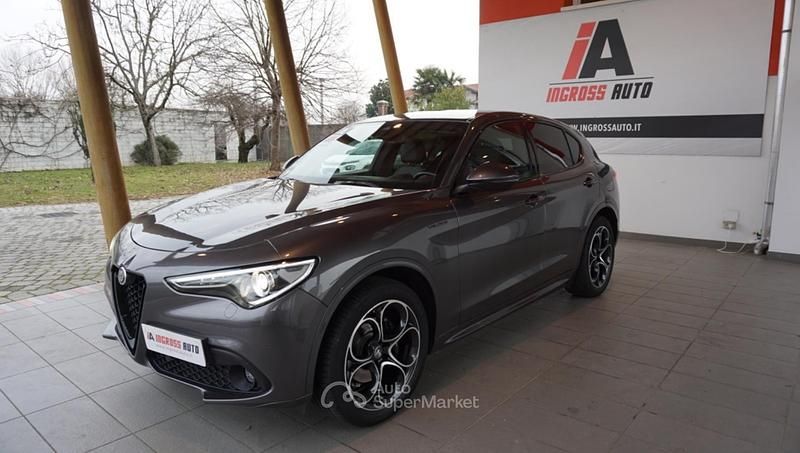 Usata Alfa Romeo Stelvio Veloce 210 CV (154 kW) 2021 Grigio scuro SUV