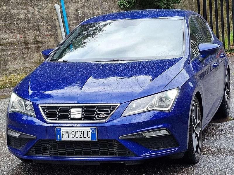 Usata Seat Leon FR 184 CV (135 kW) 2017 Blu/azzurro Berlina