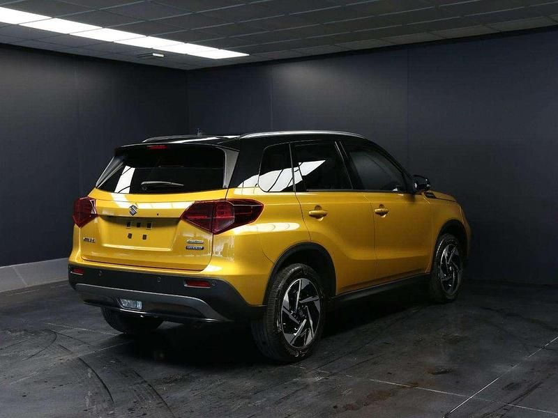 Nuova Suzuki Vitara 110 CV (80 kW) 2026 Giallo SUV