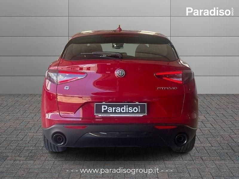 Usata Alfa Romeo Stelvio Sprint 210 CV (154 kW) 2024 Rosso SUV