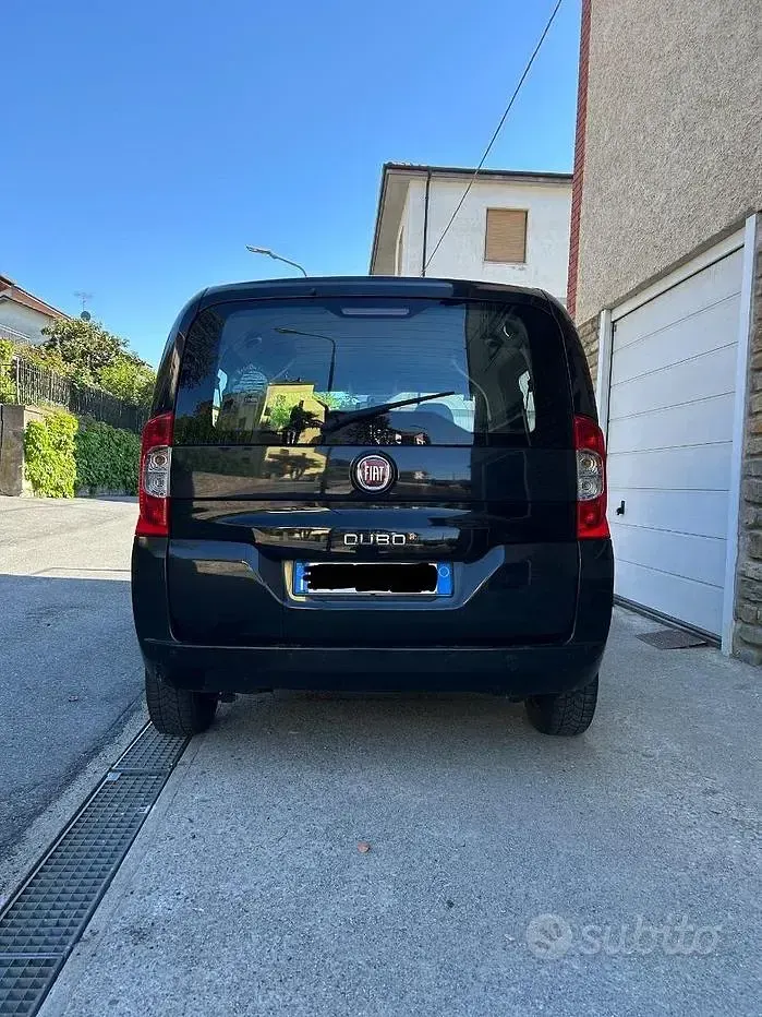 Usata Fiat Qubo Trekking 80 CV (58 kW) 2016 Nero Monovolume