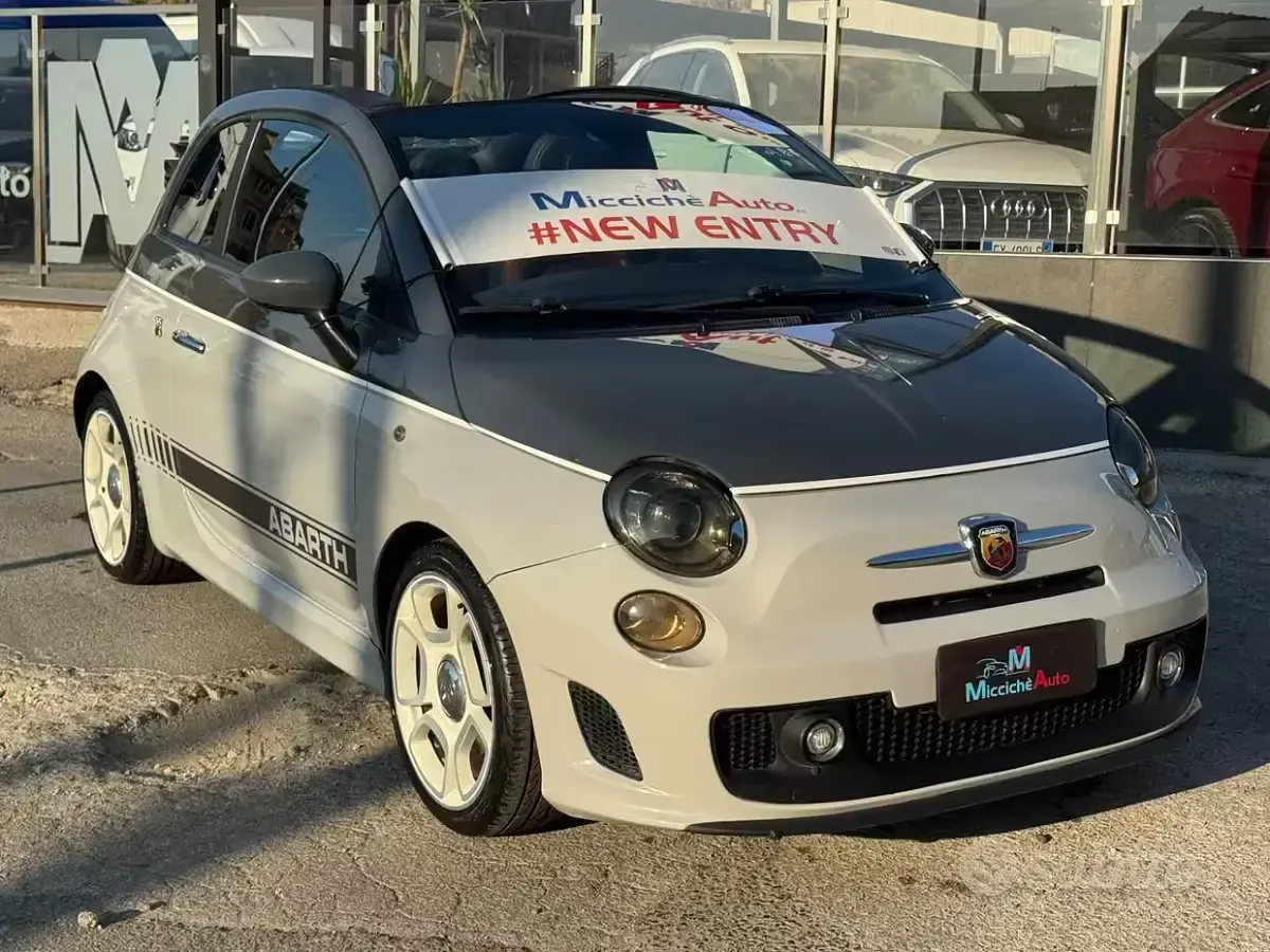 Usata Abarth 500C 140 CV (102 kW) 2011 Bianco Cabrio
