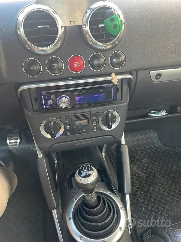 Usata Audi TT 180 CV (132 kW) 1999 Coupé