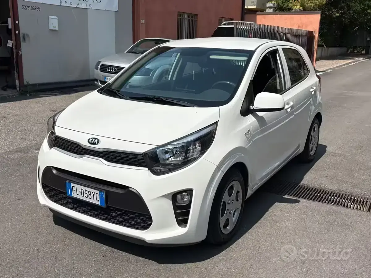 Usata Kia Picanto 67 CV (49 kW) 2017 Bianco Utilitaria