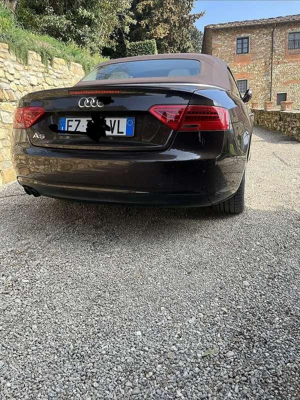 Usata Audi A5 Cabriolet Advanced Plus 177 CV (130 kW) 2011 Cabrio