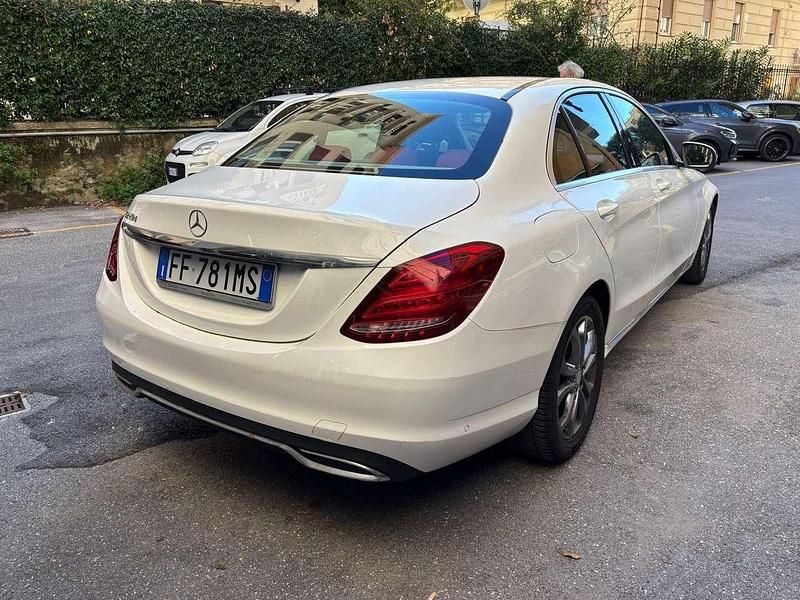 Begagnad Mercedes C220 170 HK (125 kW) 2016 Vit Sedan