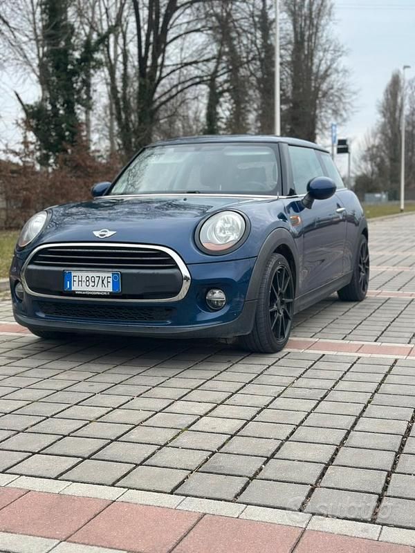 Usata Mini Cooper 95 CV (69 kW) 2014 Blu Utilitaria