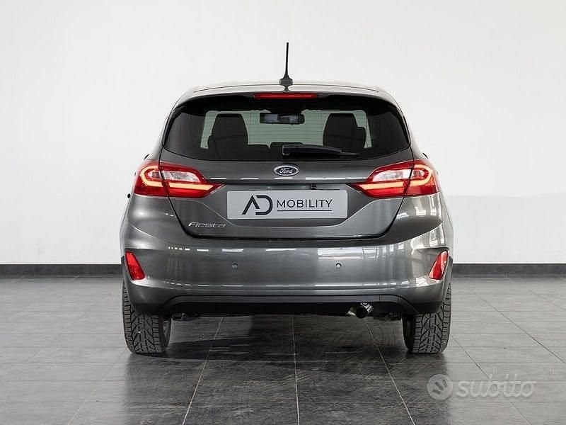 Usata Ford Fiesta Titanium 75 CV (55 kW) 2020 Grigio Berlina