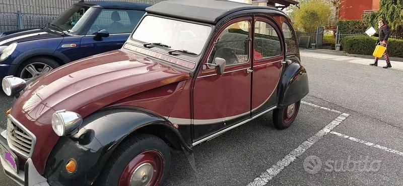 Usata Citroën 2CV Charleston 28 CV (20 kW) 1982 Berlina