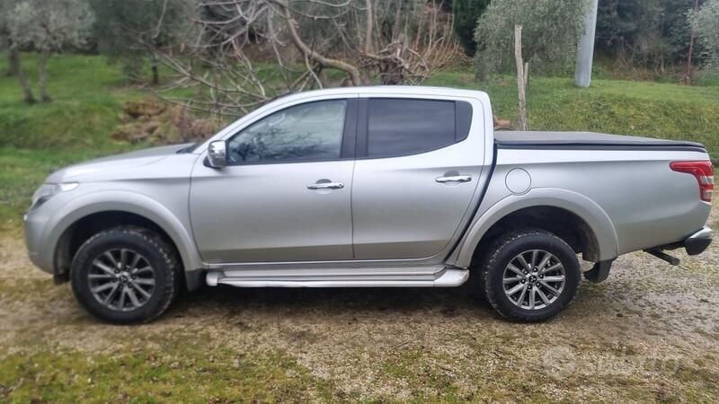 Grigio Usata 2018 Mitsubishi L200 Pick-up | 27.000 € (Buon prezzo) - Immagine 1/4