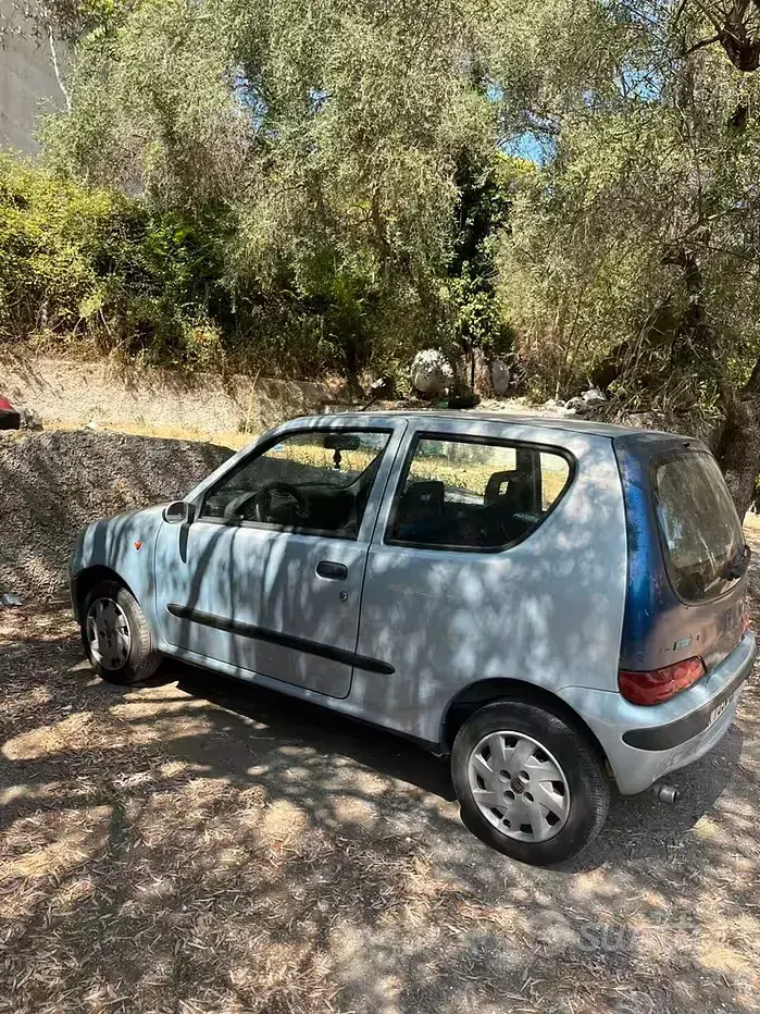 Usata Fiat 600 54 CV (39 kW) 2000 Bluazzurro Berlina