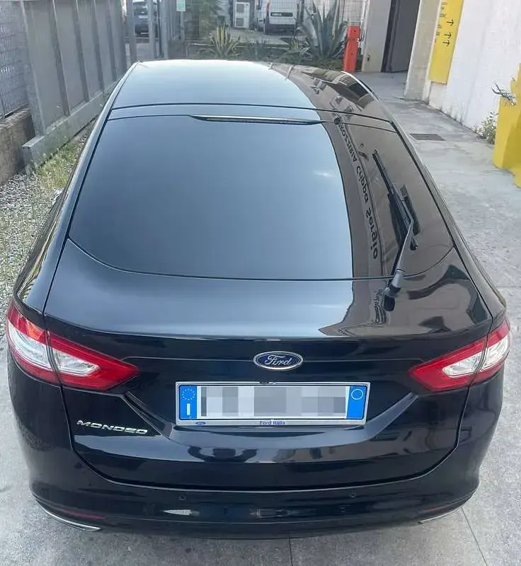 Usata Ford Mondeo Business Edition 179 CV (131 kW) 2018 Nero Berlina