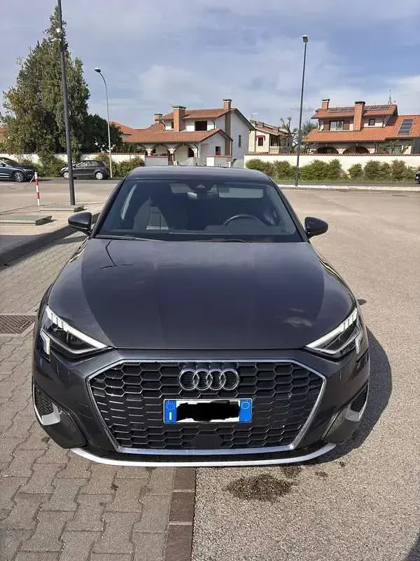 Usata Audi A3 Advanced 204 CV (150 kW) 2022 Grigio Berlina
