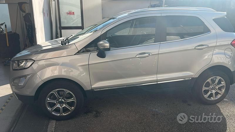Usata Ford Ecosport 100 CV (73 kW) 2019 Grigio SUV