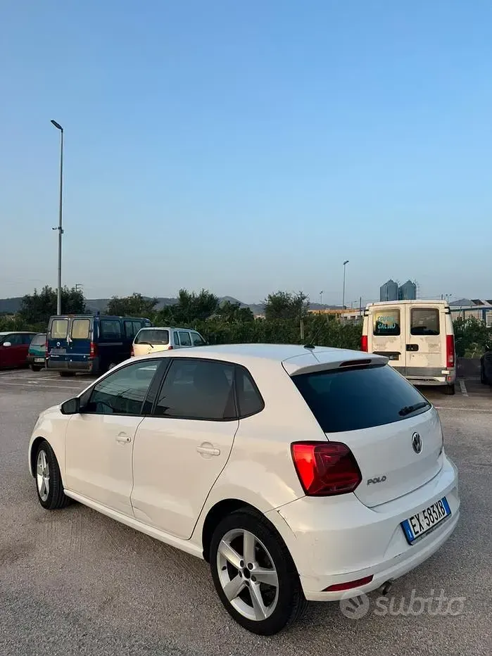 Usata VW Polo 90 CV (66 kW) 2014 Bianco Berlina