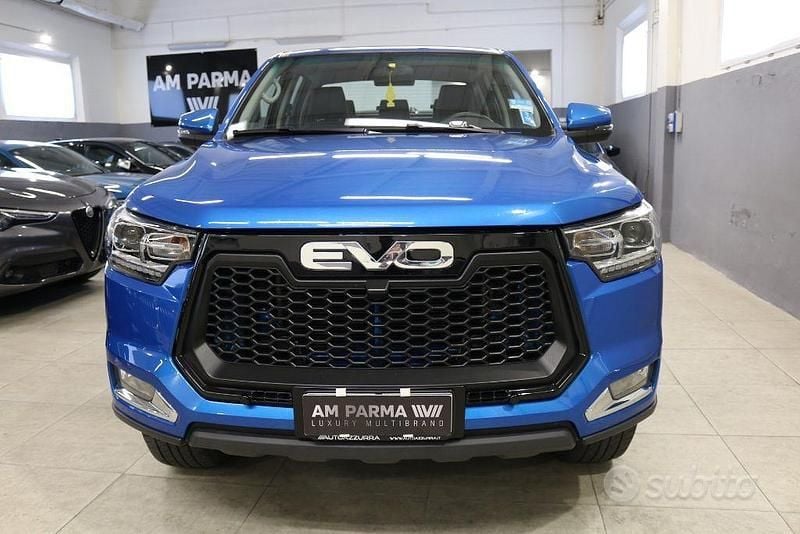 Usata EVO Cross 4 136 CV (100 kW) 2023 Blu Pick-up