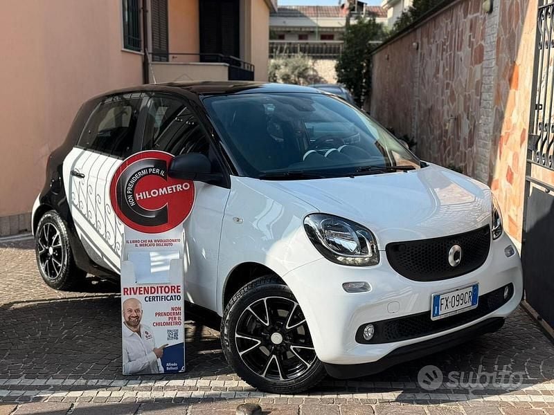 Usata Smart ForFour Passion 70 CV (51 kW) 2019 Bianco Utilitaria