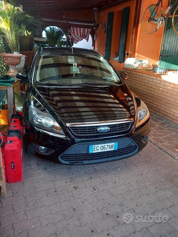Usata Ford Focus 2011 Nero Berlina