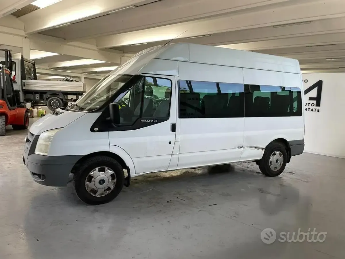 Usata Ford Transit 140 CV (102 kW) 2011 Bianco Furgone