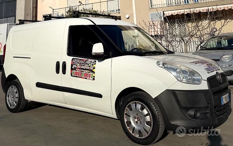 Usata Fiat Doblò 120 CV (88 kW) 2013 Bianco Monovolume