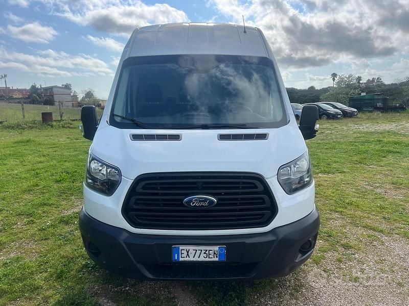 Occasion Ford Transit 155 ch (114 kW) 2014 Blanc Berline