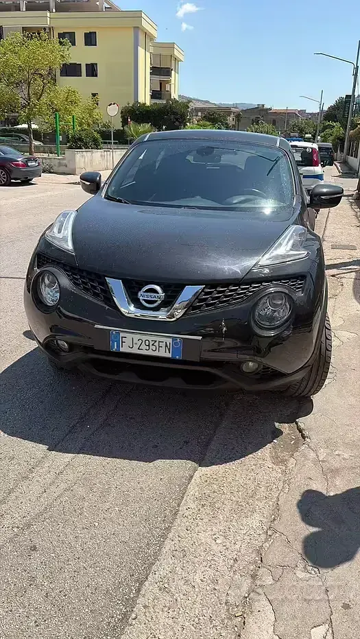 Usata Nissan Juke Tekna 110 CV (80 kW) 2017 Nero SUV