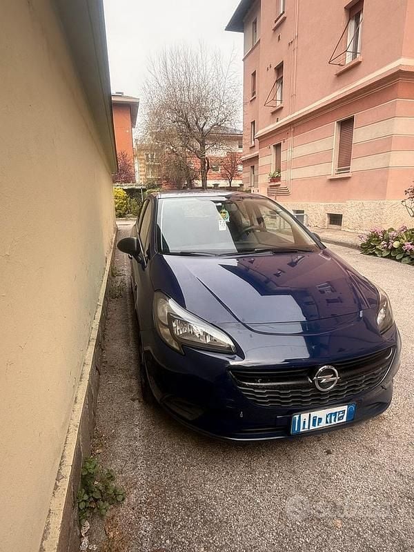 Usata Opel Corsa 90 CV (66 kW) 2016 Blu Utilitaria
