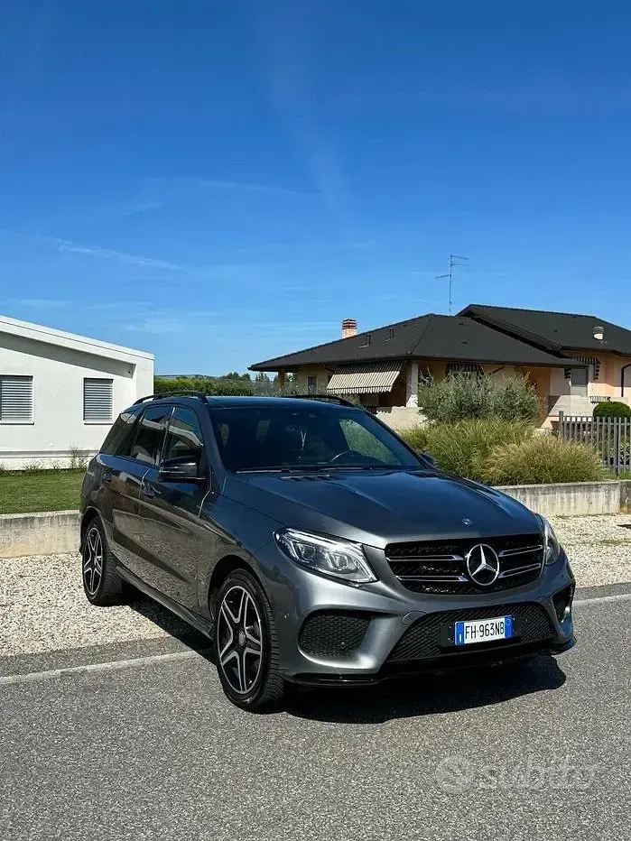 Usata Mercedes GLE250 Executive 204 CV (150 kW) 2017 Grigio SUV