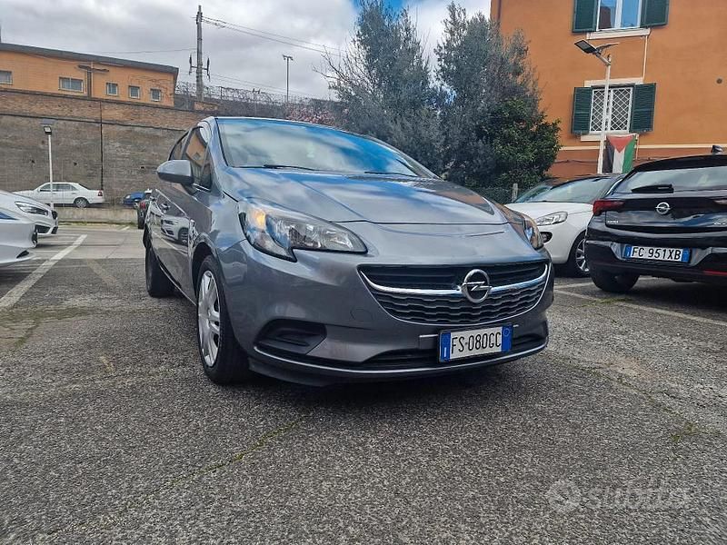Usata Opel Corsa 90 CV (66 kW) 2018 Grigio Utilitaria